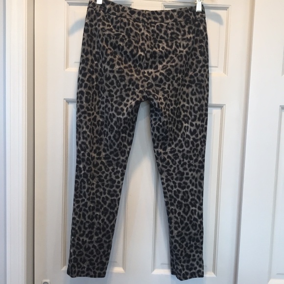 Cabi black/gray/cream leopard straight leg rayon blend pants - Picture 7 of 12